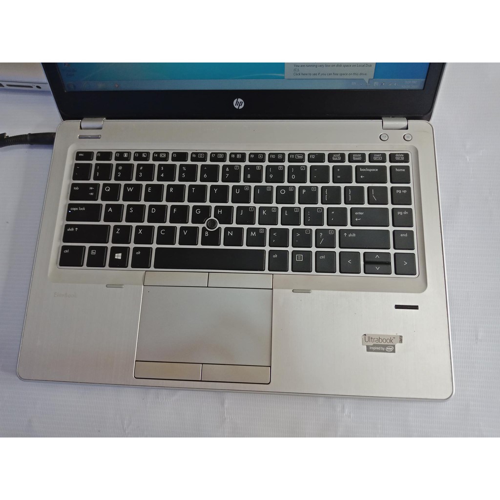 LAPTOP HP Elitebook Folio 9470M RAM 4G Core i7 HDD 500GB 14Inches ZIN 100%