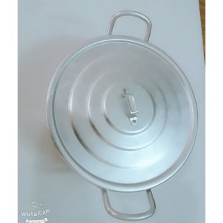 Nồi nhôm luộc gà