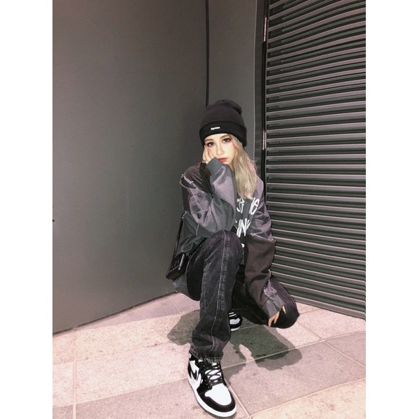 Áo sweater deconstruction in chữ hàng cao cấp