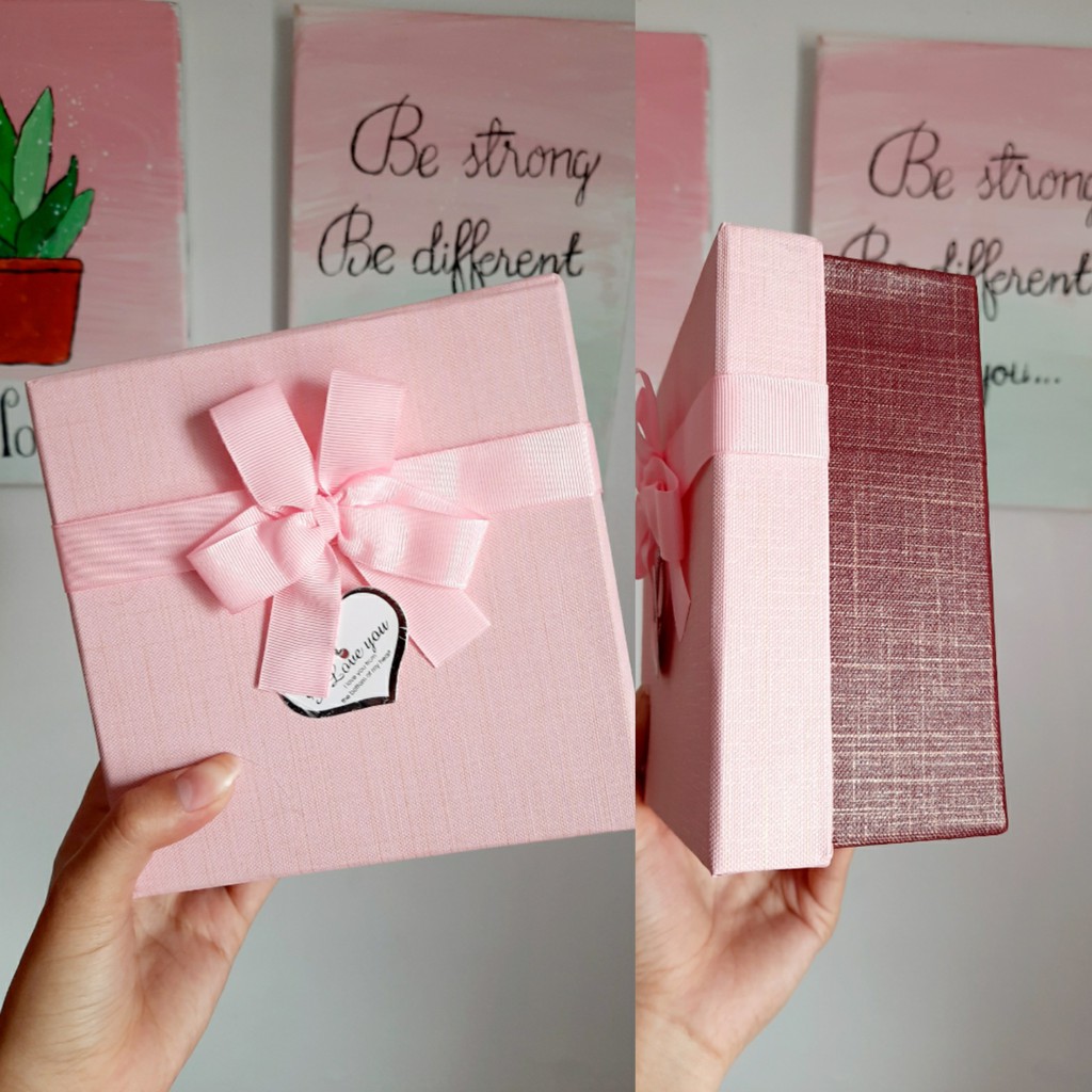 Hộp quà hình vuông loại 15cmx15cm cao 7,5cm | BigBuy360 - bigbuy360.vn