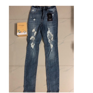 Quần jean rách VNXK hiệu Fashion Nova