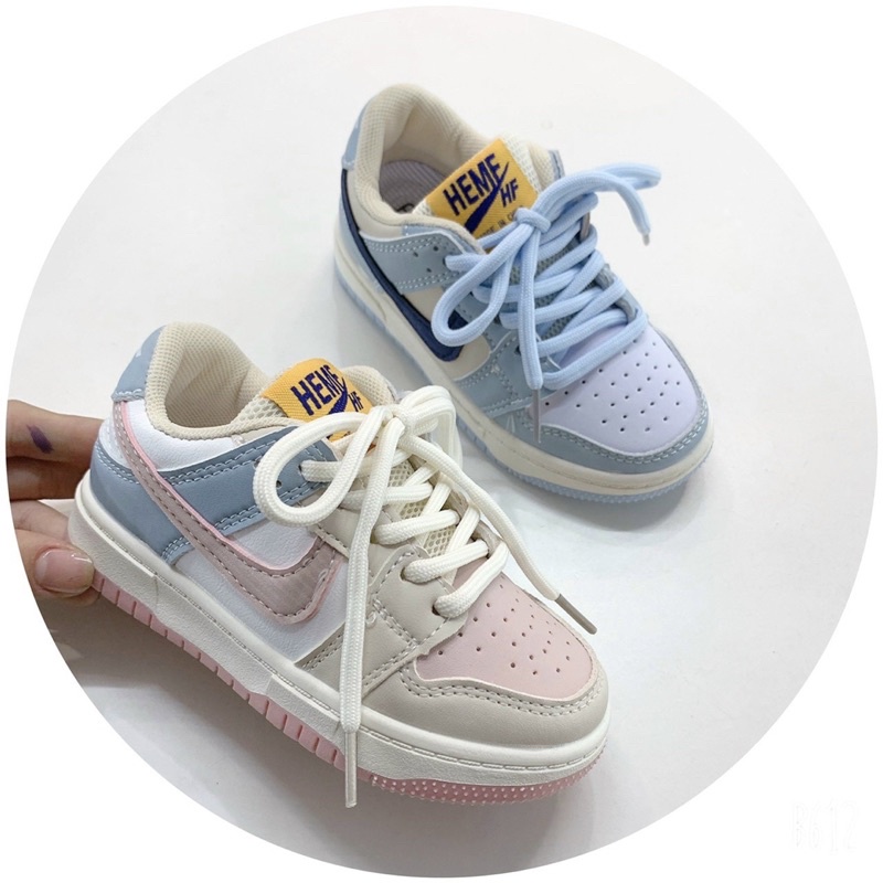 Giày thể thao móc siêu nhẹ buộc dây kháng khuẩn cho bé từ 3-12 tuổi