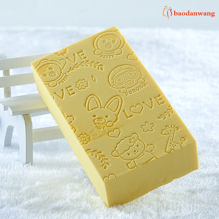 Miếng bọt biển tắm dùng tẩy tế bào chết chăm sóc da tiện dụng