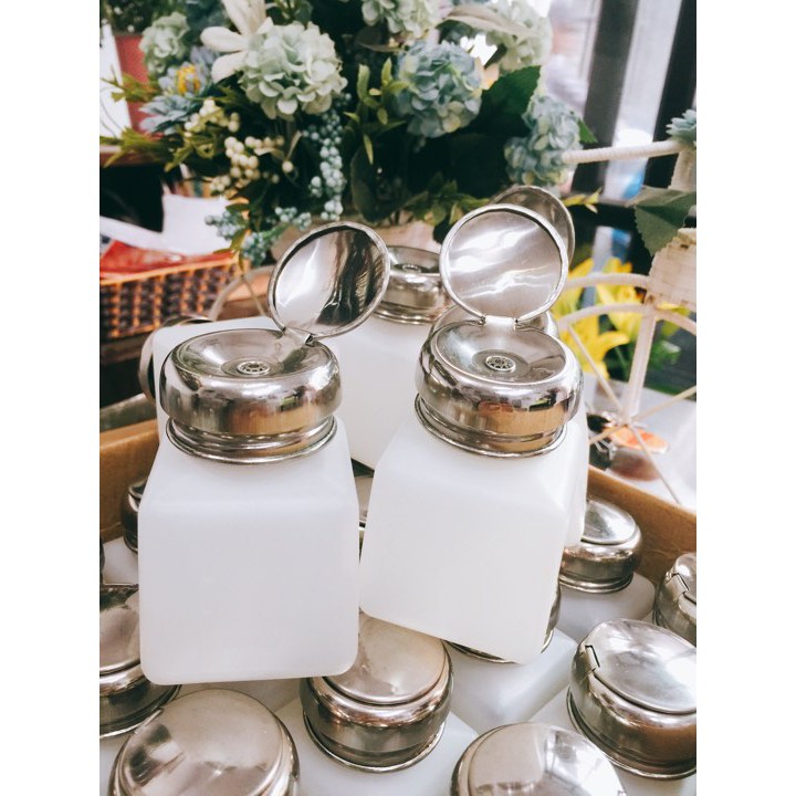 Diệp Hàn lọ đưng axiton . 