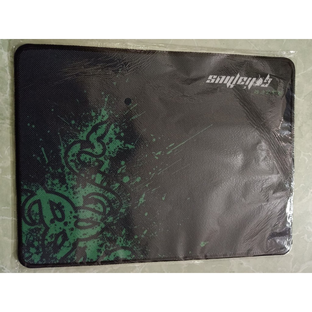 Bàn di chuột goliathus màu đen mặt sần