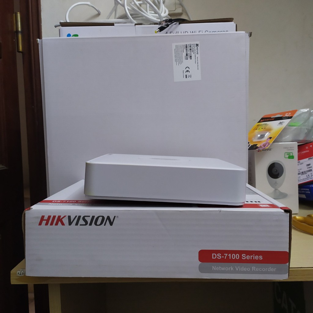 Đầu ghi hình IP Hikvision DS-7108NI-Q1 - 8 kênh CHÍNH HÃNG