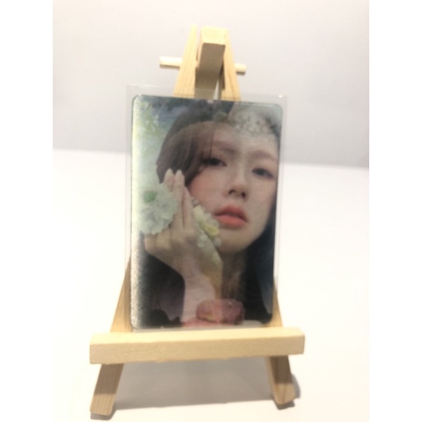 I-dle Miyeon solo photocard