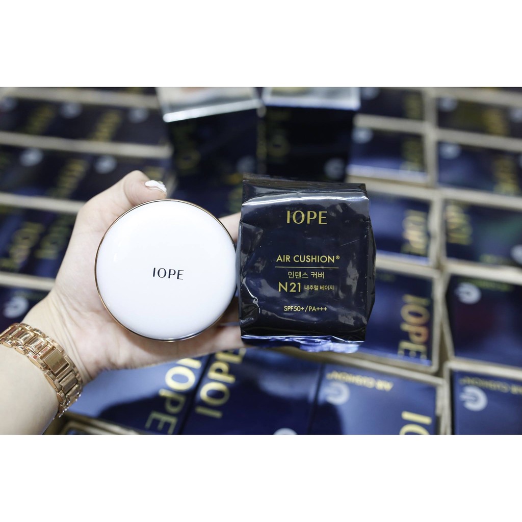 Phấn Nước IOPE Air Cushion Intense Cover.