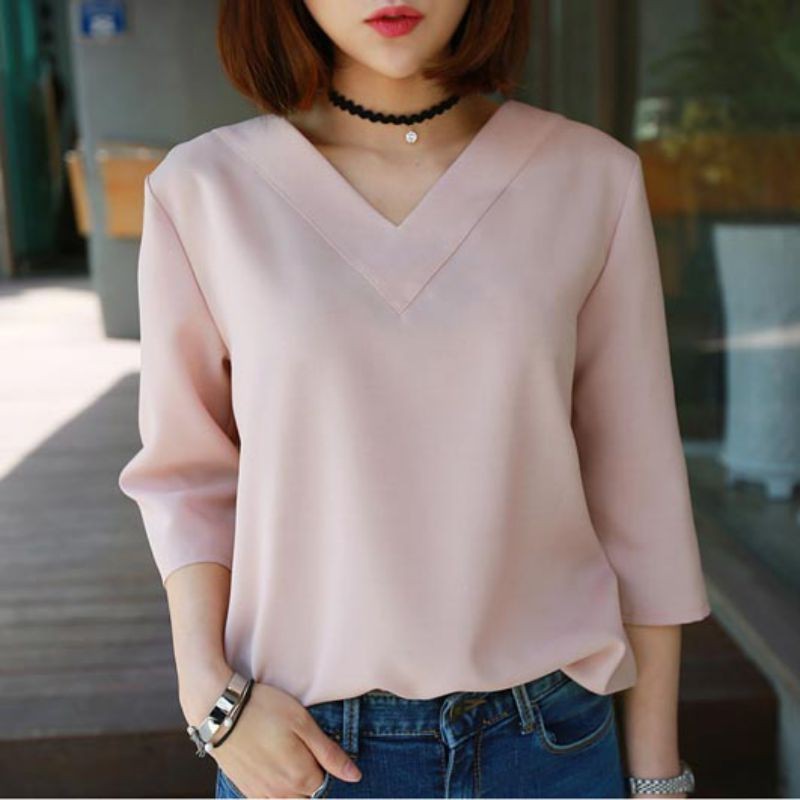 Áo nữ chất liệu chiffon tay lỡ cổ V màu trơn thời trang