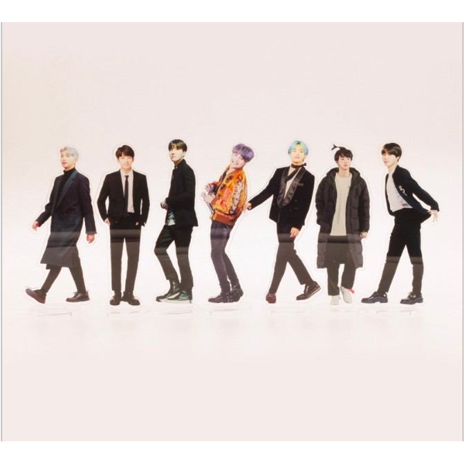 Standee tượng đứng Bangtan và thành viên trang trí bàn học bàn làm việc