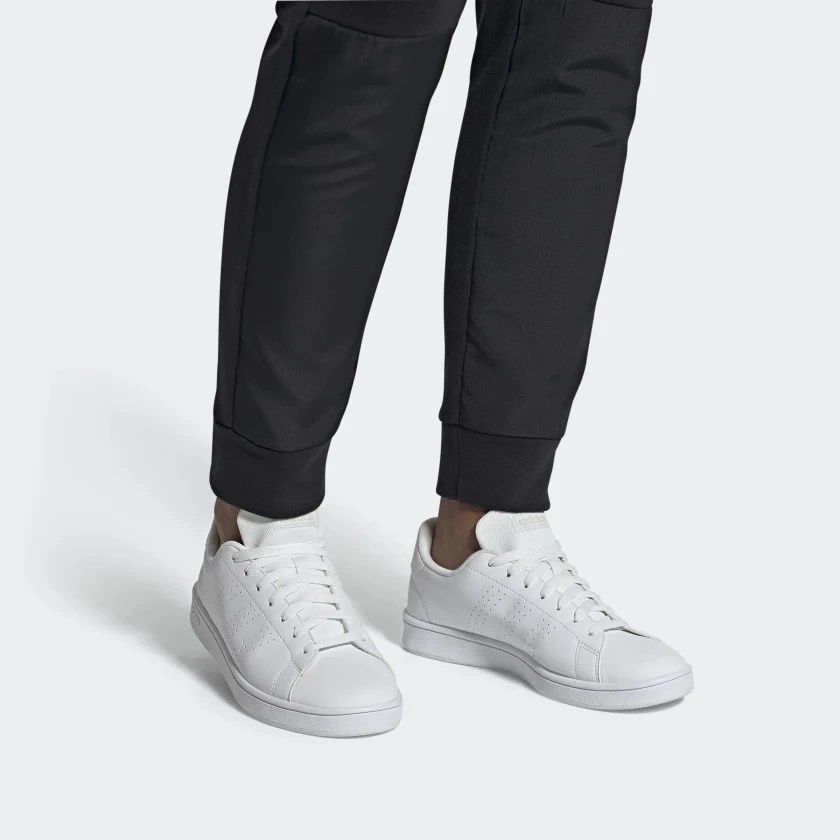 Giày Adidas Advantage Base màu trắng - EE7692