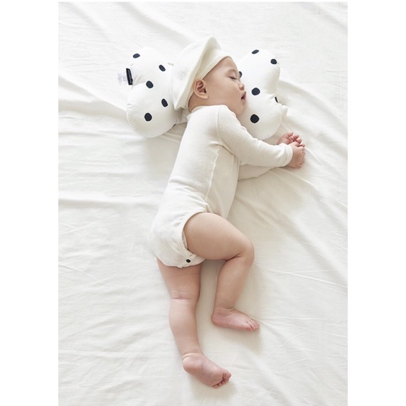 GỐI KẸO CHO BÉ SƠ SINH NẰM XE ĐẨY/ Ô TÔ MALOLOTTE -MADE IN KOREA