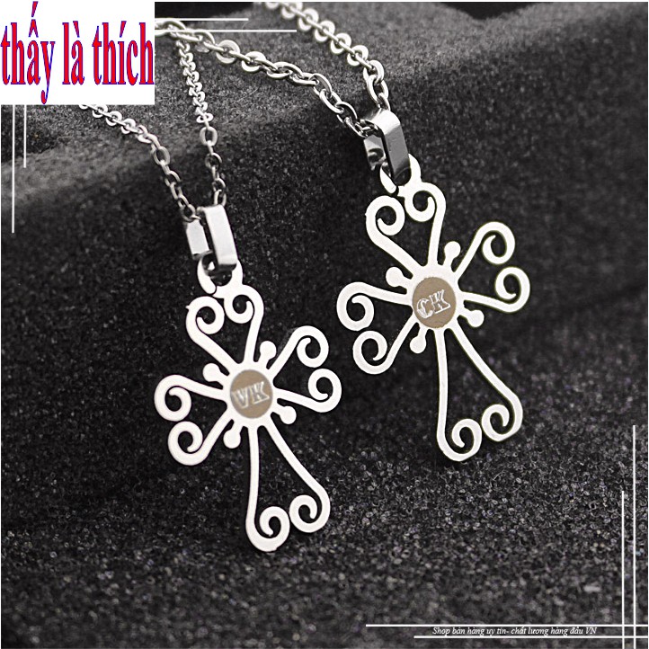 Dây chuyền cặp đôi inox hình thánh giá khắc chữ VK / CK màu trắng - Giá bán như trên là 1 cặp = 2 sợi như hình