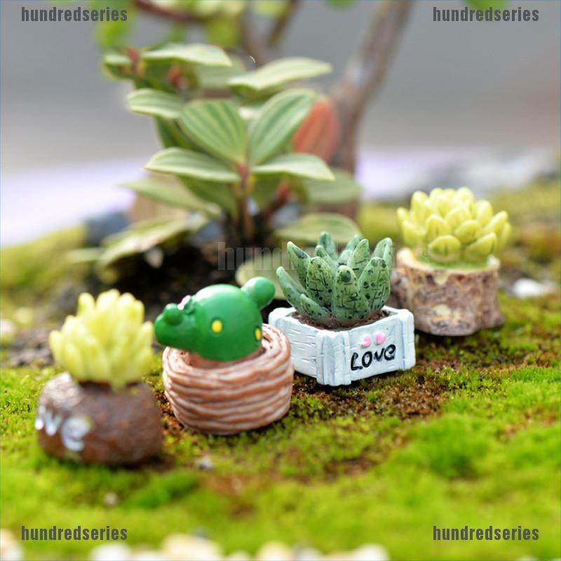 Bộ 4 mô hình chậu cây nhựa mini trang trí sân vườn tiểu cảnh