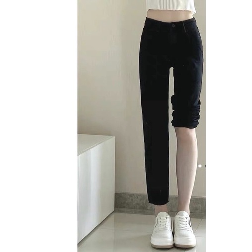 Quần jeans trơn phom basic ống đứng đen cạp cao