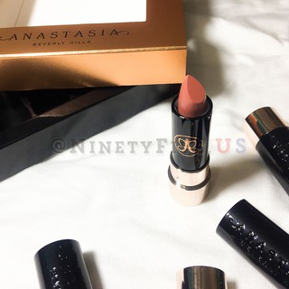 SON LÌ ANASTASIA BEVERLY HILLS