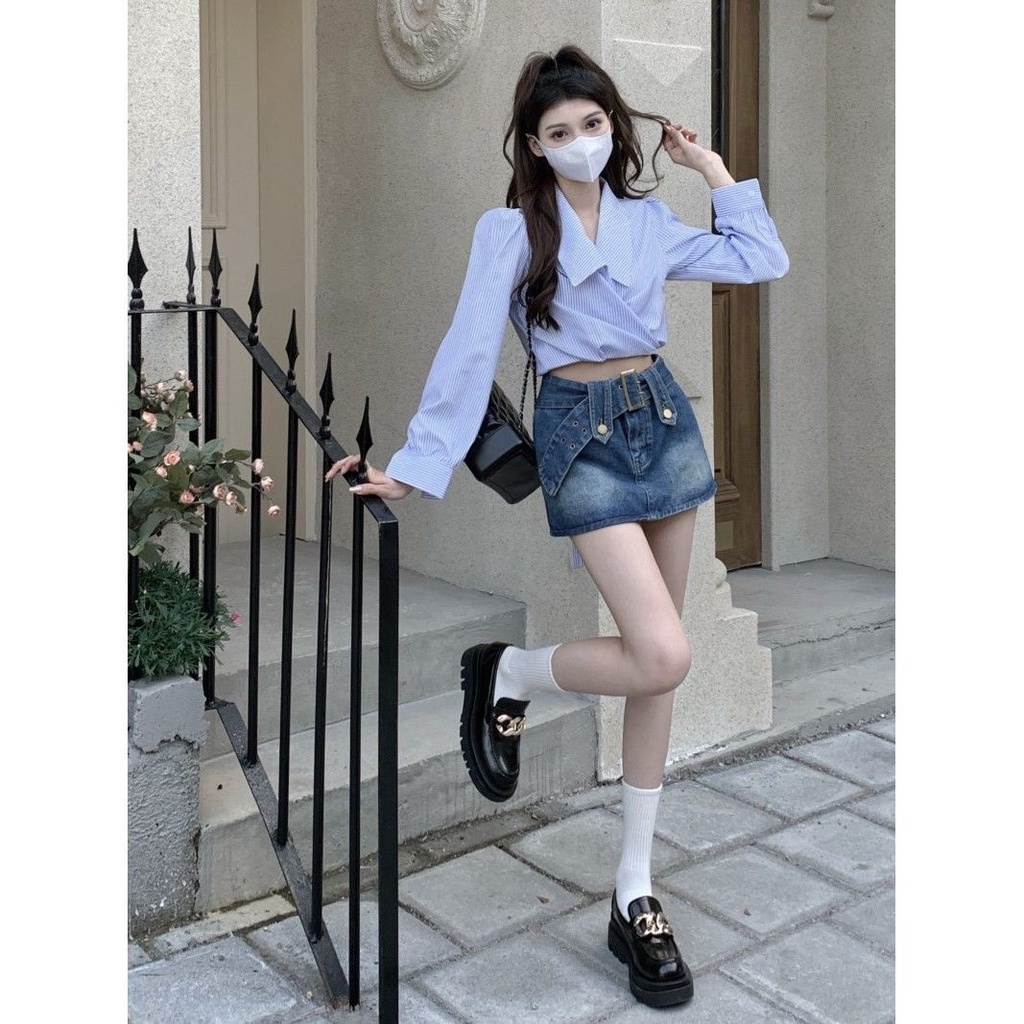 Áo Sơ Mi Nữ Tay Dài Kẻ Sọc Phong Cách Hàn Quốc