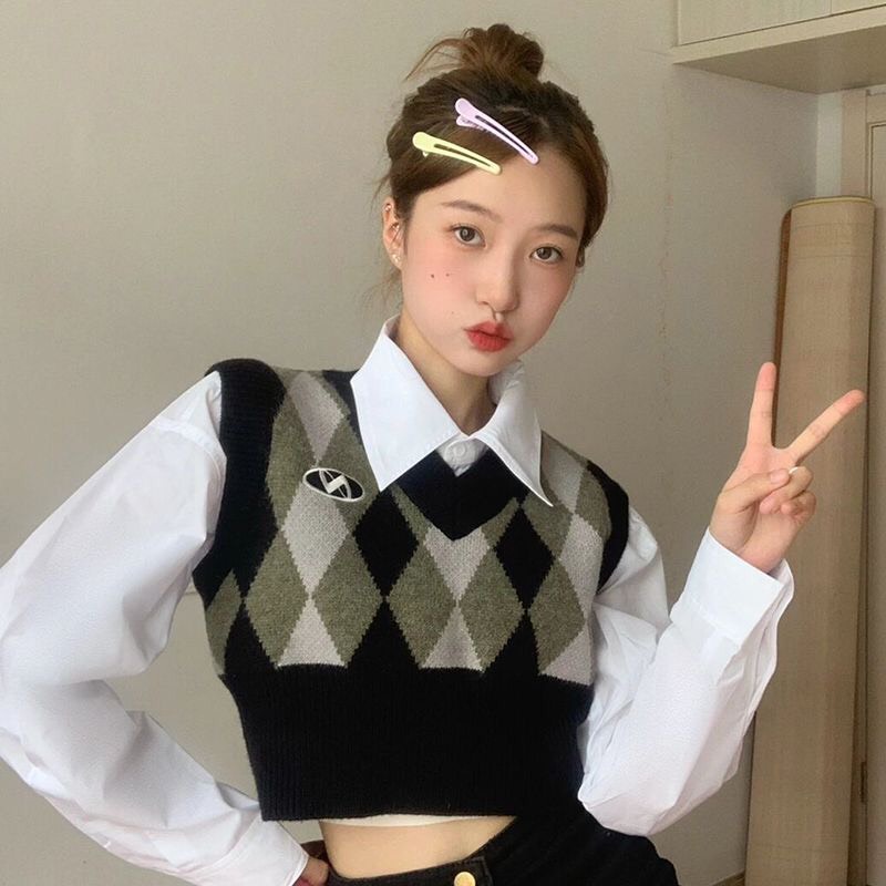 Áo gile croptop màu vintage chất dày dặn cổ chữ V cá tính