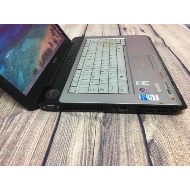 Laptop cũ Toshiba A200 Co2 T7100 ram 2g ổ 250g màn 15.6' | BigBuy360 - bigbuy360.vn