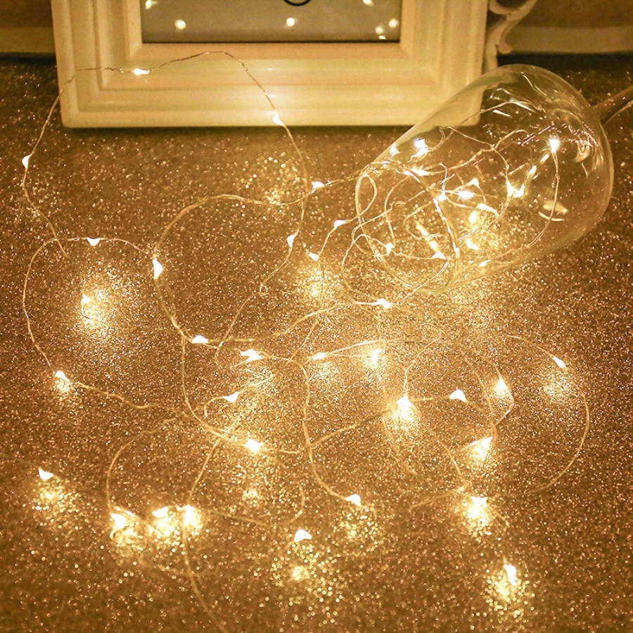 Dây đèn LED 10m chống thấm nước có điều khiển từ xa 8 chế độ dành cho trang trí nhà cửa