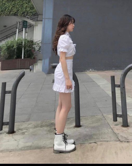 [ ẢNH THẬT TRẢI SÀN] ÁO CROPTOP BODY CÓ CHUN ĐI KÈM CHÂN VÁY XINH VÀ CHOCKER ĐEO CỔ NHÉ - MINTO SET