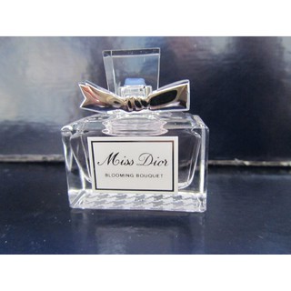 Nước hoa Miss Dior Blooming Bouquet