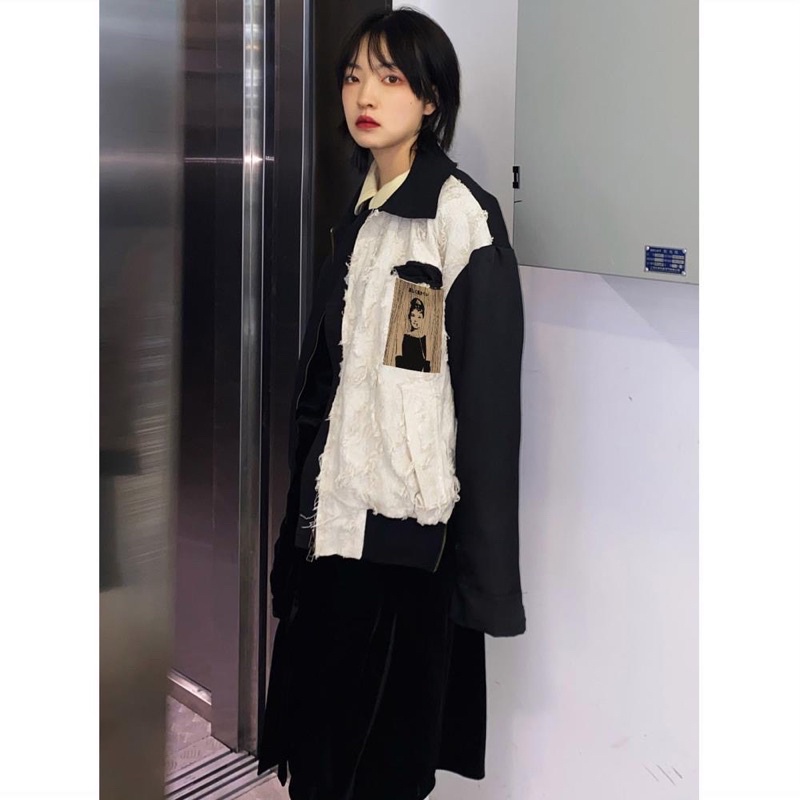 Áo khoác thiết kế 2 màu đen trắng ulzzang