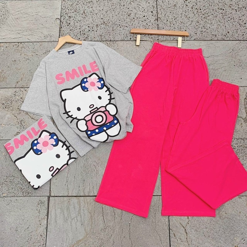 Set áo xám hello kitty quần suông gân Hồng