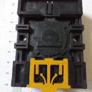 Chân đế relay thời gian timer OMRON PF113A 11 chân tròn