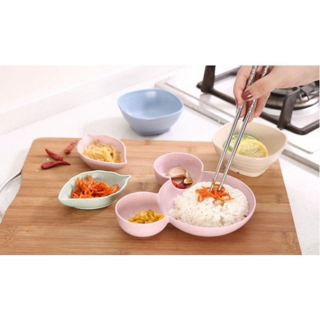 Khay ăn dặm lúa mạch hình oto