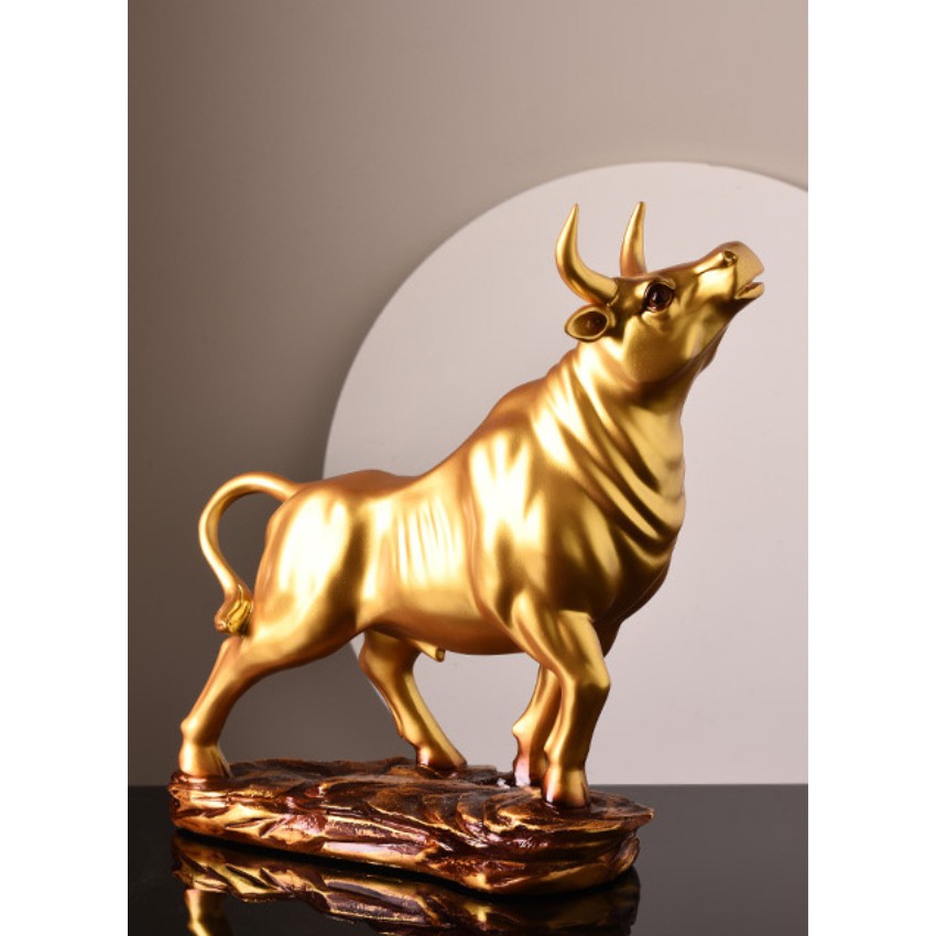 tượng trâu vàng cao cấp. decor trang trí phòng làm việc. decor trang trí phòng khách. tượng trâu vàng.
