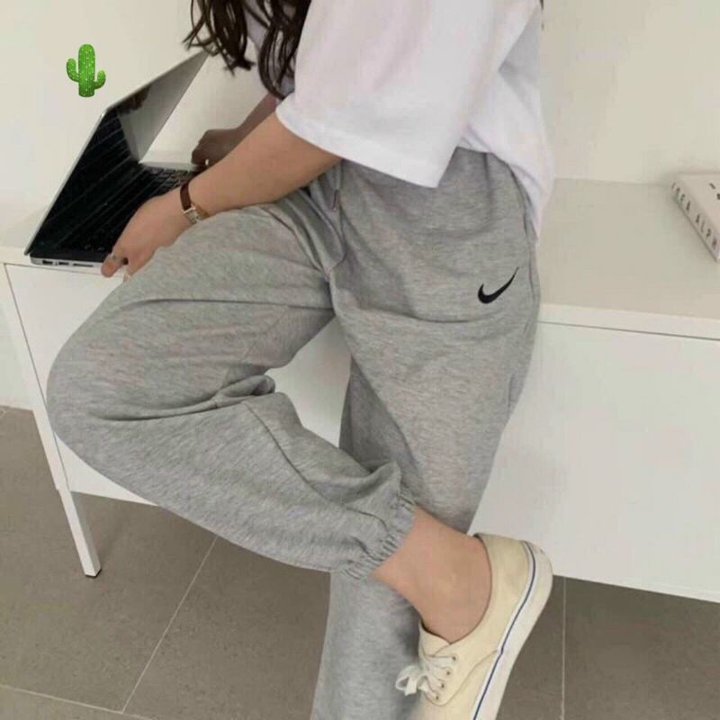 Quần Nỉ Jogger Thêu Form rộng Unisex, Size &lt;55Kg