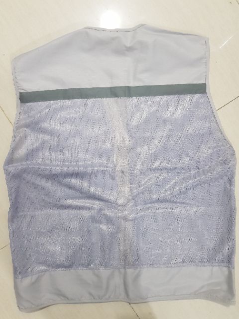 Áo gile kĩ sư màu ghi sáng chất gió pha lưới