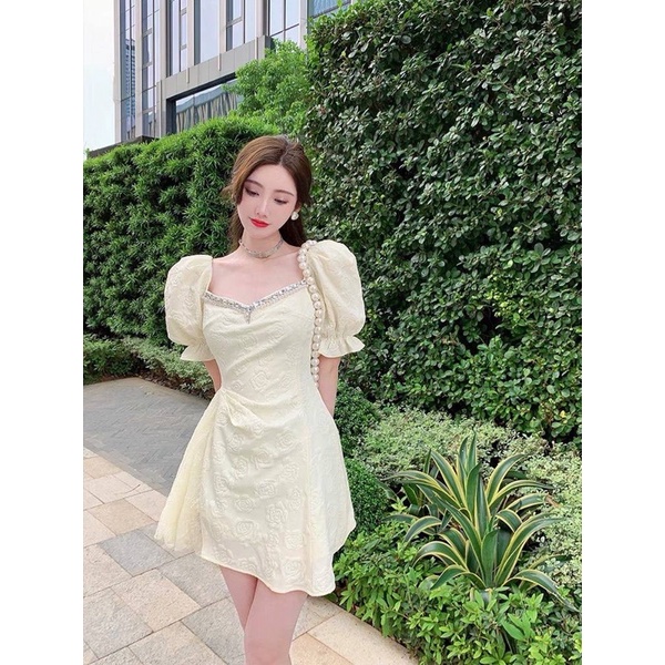 Đầm Nữ Trắng Kem Cổ Viền Ngọc Phối Lưới Tầng Dự Tiệc Cưới Đi Chơi Nữ Tính Tiểu Thư