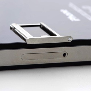 Khay sim iPhone 4/iPhone 4s bóc máy