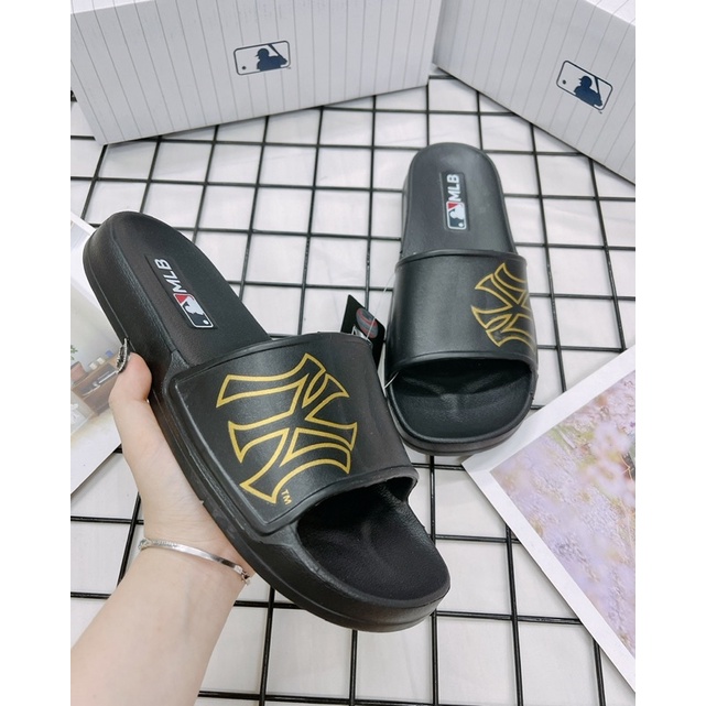 DÉP MLB NỘI ĐỊA HÀN ĐÚC NGUYÊN KHỐI LOGO NY  -DÉP QUAI NGANG UNISEX - CÓ BILL MUA HÀNG