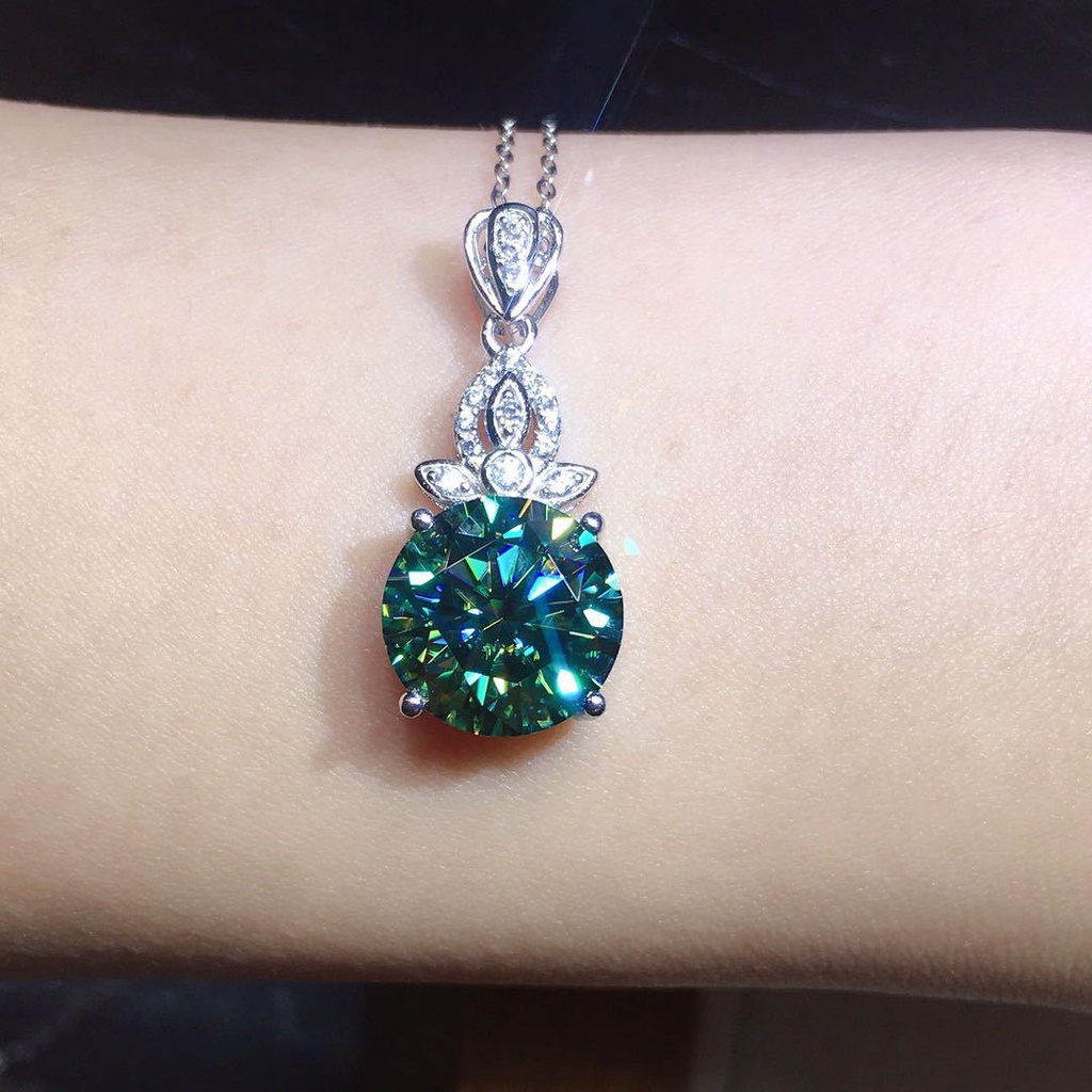 S925 Dây Chuyền Mặt Đá Xanh Hình Dạng Độc Đáo 3 Karat V-1