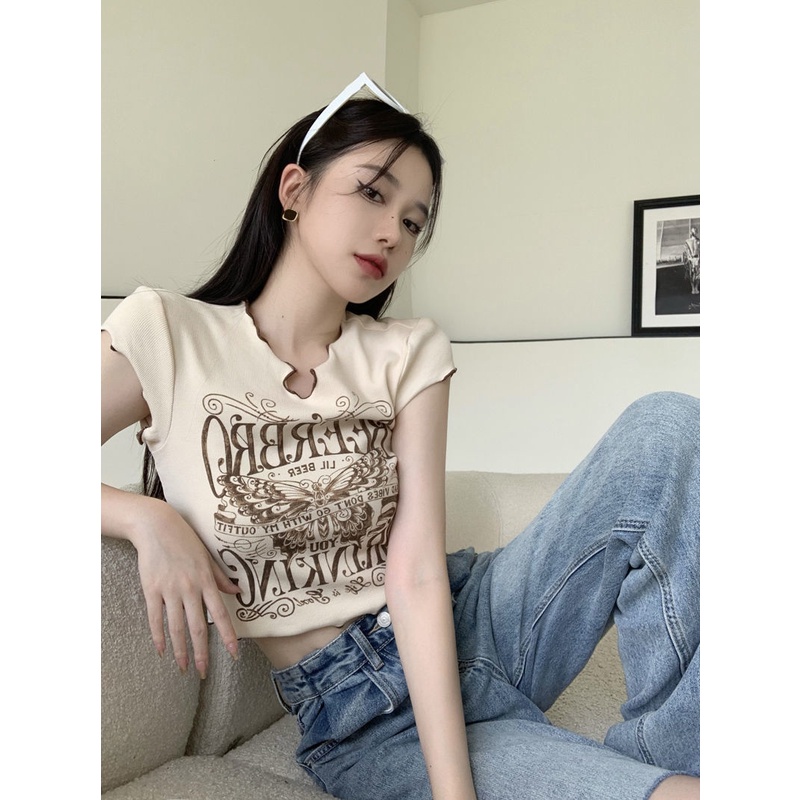 Áo Thun Nữ Ngắn Tay Cổ Chữ V Gợn Sóng Phong Cách Retro Mỹ