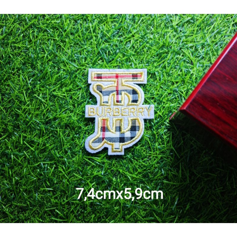 Sticker Thêu Ủi Hình B U R B E R R Y Các Loại Cao Cấp MS72578