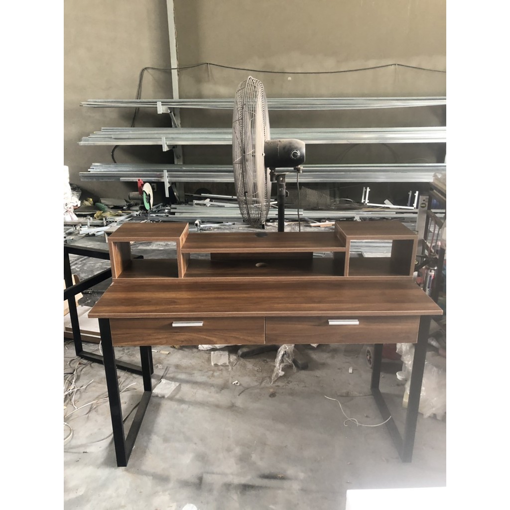 bàn vi tính kệ loa