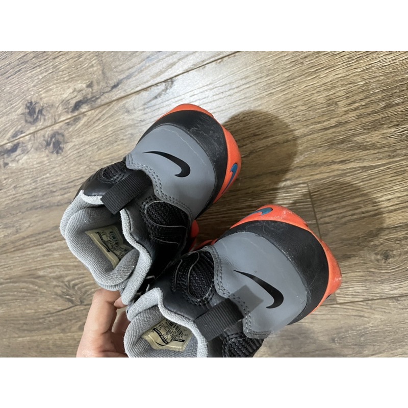 Giày sneakers nike air mã size36 pass