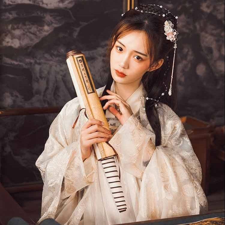 Trang phục hóa trang nhân vật Trung Quốc cổ điển 3m/6m độc đáo | BigBuy360 - bigbuy360.vn