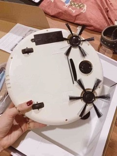 Robot huý bụi Bowai