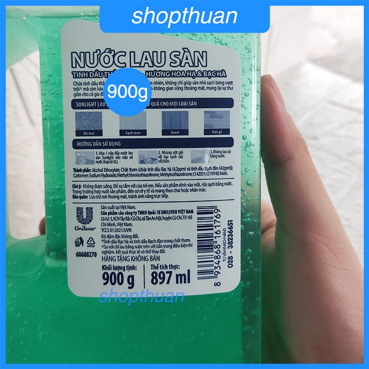 Nước lau sàn Sunlight hương Hoa Hạ &amp; Bạc Hà Tinh dầu thảo mộc 900g (897ml)