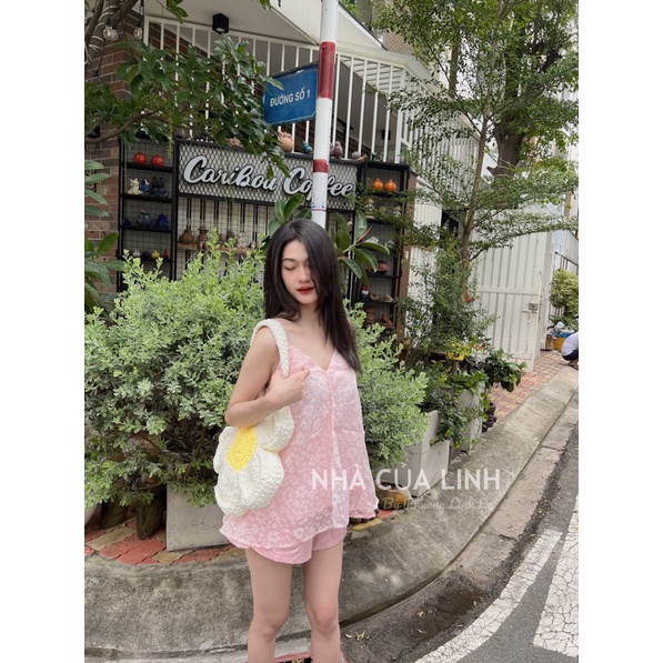 Set áo voan hoa + quần kaki phi bóng👠