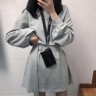 Đầm thun dáng suông kèm đai