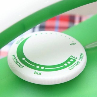 Bàn ủi khô Philips GC122