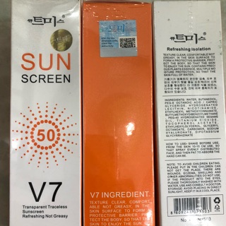 Xịt chống nắng V7