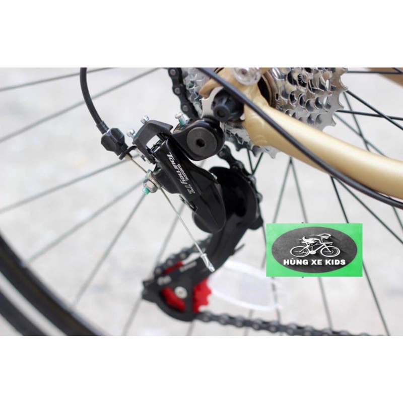 Xe đạp thể thao đường phố California City 300.Khung nhôm bộ chuyển động Shimano.Tặng kèm báo và bình nước.