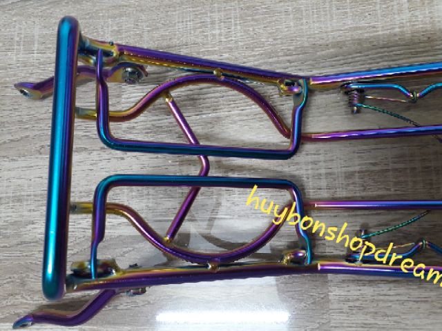 Baga giữa titan xe Dream